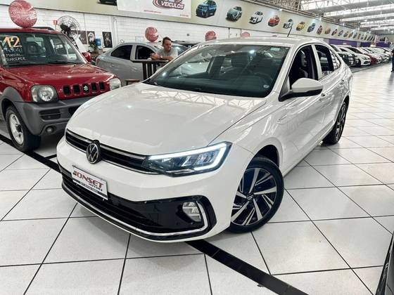 VOLKSWAGEN VIRTUS 1.0 200 TSI HIGHLINE AUTOMÁTICO